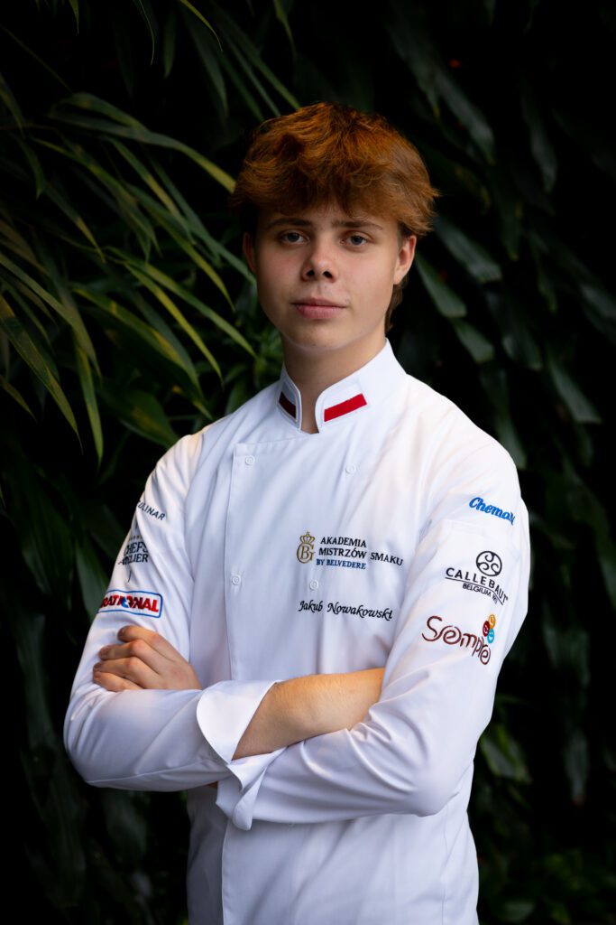 studenci Akademii Mistrzów Smaku,Sylwertki studentów akademii mistrzów smaku,Akademia Mistrzów Samku,Szkoła dla kucharzy,kurs specjalistyczny kulinarny,kursy kulinarne