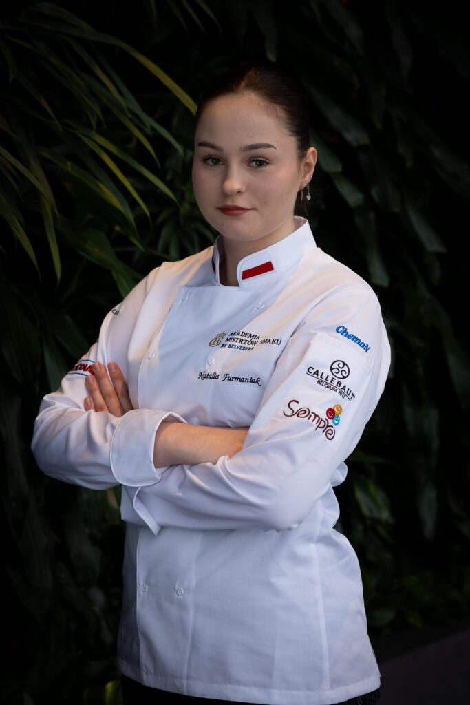 studenci Akademii Mistrzów Smaku,Sylwertki studentów akademii mistrzów smaku,Akademia Mistrzów Samku,Szkoła dla kucharzy,kurs specjalistyczny kulinarny,kursy kulinarne